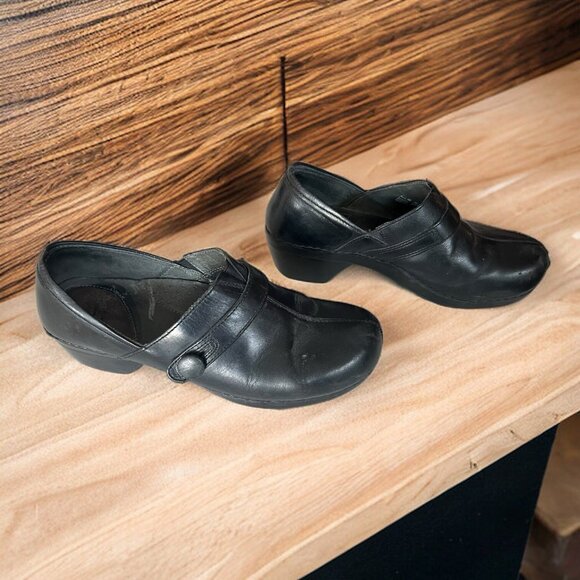 Dansko Black Solstice Side Button Clog Slip-On Shoes Leather Size 40 9.5 US - Picture 2 of 9